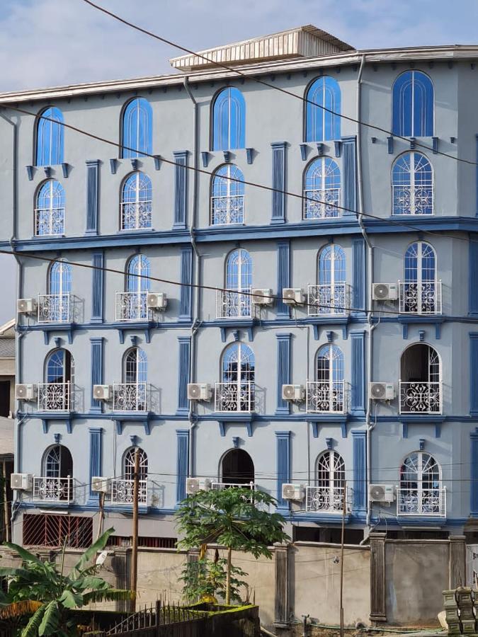 Dolce Vita Palacio Douala Exterior photo